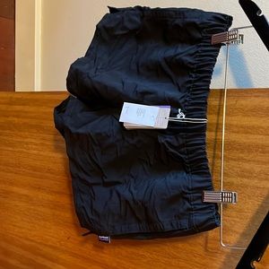 Patagonia womens barely baggies shorts - 2.5 inches